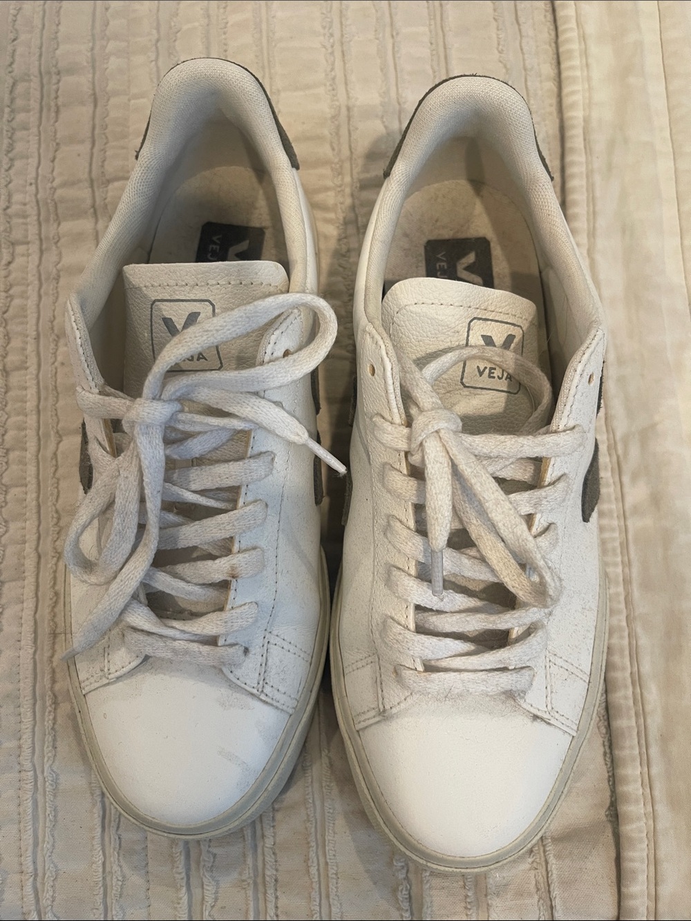 Veja Men White Sneakers with Gray V Emblem